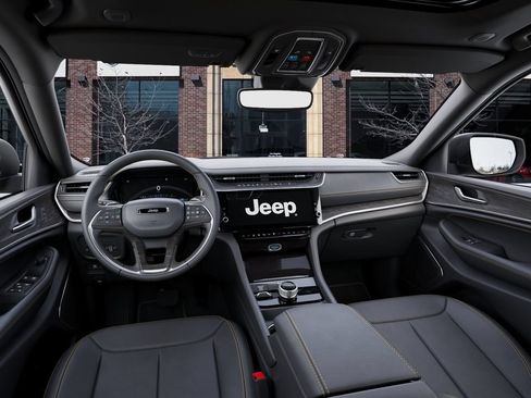 New 2026 Jeep Grand Cherokee Limited AWD/4WD image 14