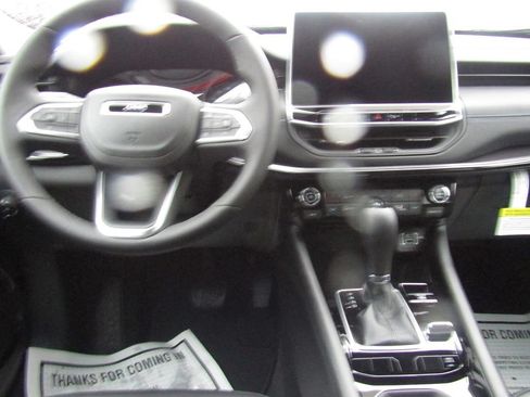 New 2026 Jeep Compass Limited AWD/4WD image 8