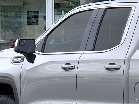 New 2026 GMC Sierra 1500 SLE image 12