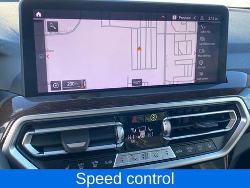 Used 2024 BMW X3 xDrive30i image 10