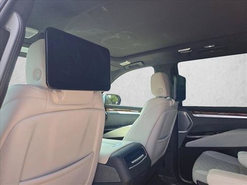 Used 2025 Cadillac Escalade Sport Platinum w/ LPO, ONYX Package RWD image 10