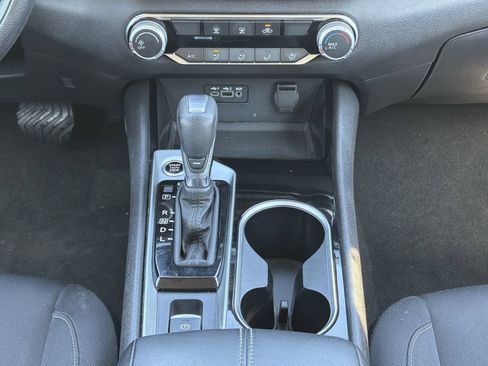 Used 2024 Nissan Altima 2.5 SV AWD/4WD image 4