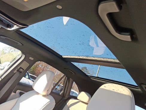 New 2026 Mercedes-Benz GLC 300 4MATIC image 9