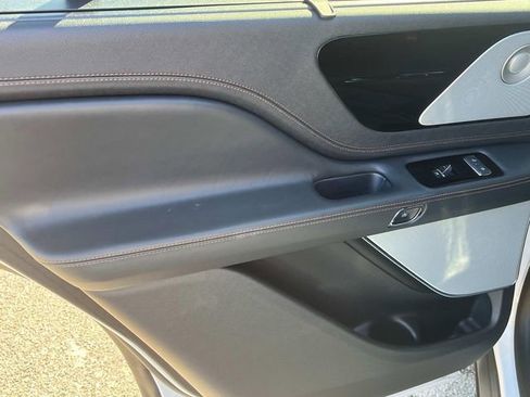 New 2025 Lincoln Aviator Black Label w/ Jet Appearance Package image 19