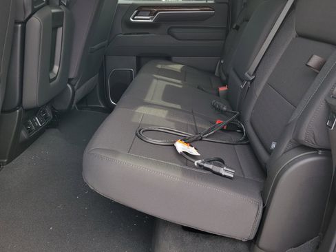 New 2026 GMC Sierra 3500 SLE w/ SLE Value Package image 7