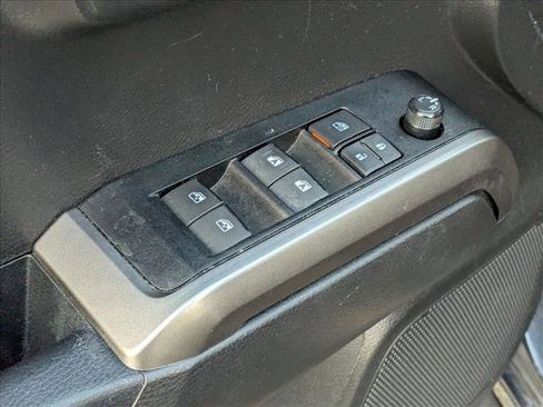 Used 2023 Toyota Tacoma SR5 image 12