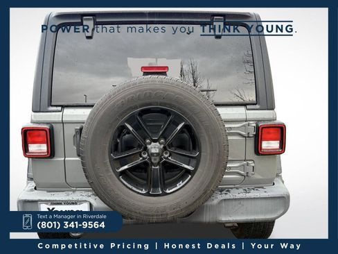 Used 2022 Jeep Wrangler Unlimited Sport image 6