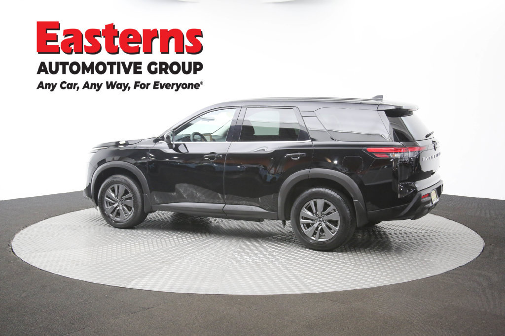 Used 2024 Nissan Pathfinder S AWD/4WD image 60