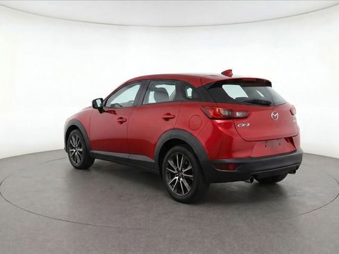 Used 2017 MAZDA CX-3 Touring FWD image 3