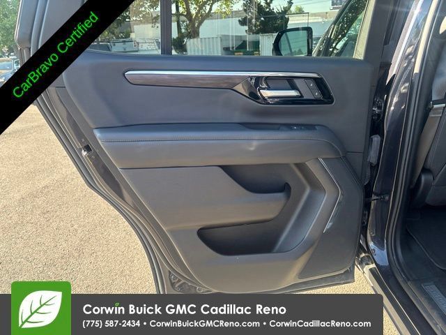 Certified 2025 Chevrolet Tahoe Z71 AWD/4WD image 30