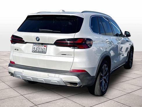 Used 2024 BMW X5 xDrive50e w/ Climate Comfort Package AWD/4WD image 9
