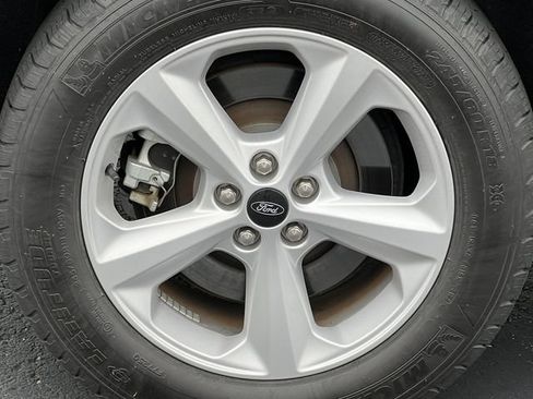 Used 2024 Ford Edge SE AWD/4WD image 18