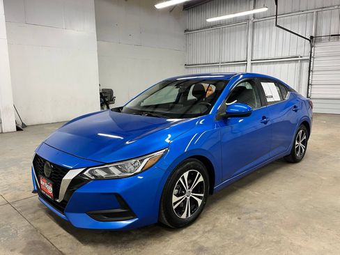 Used 2023 Nissan Sentra SV w/ All-Weather Package FWD image 3
