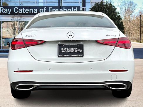 Used 2025 Mercedes-Benz C 300 4MATIC Sedan image 4