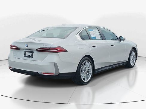 Used 2025 BMW 530i RWD image 6