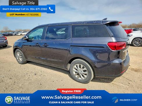 Used 2021 Kia Sedona LX image 3