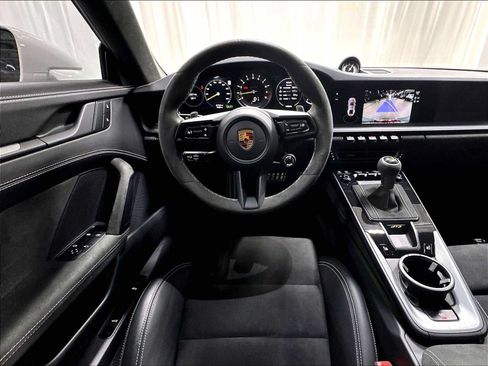 Used 2022 Porsche 911 GT3 RWD image 15
