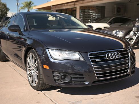 Used 2013 Audi A7 3.0T Premium Plus w/ Premium Plus Pkg image 3