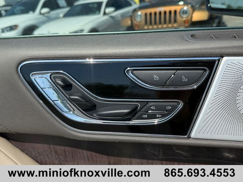 Used 2023 Lincoln Navigator Reserve AWD/4WD image 14