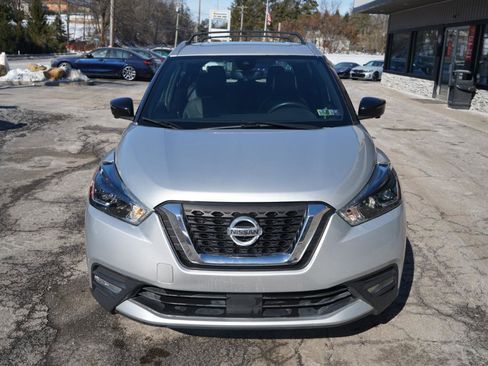 Used 2020 Nissan Kicks SR w/ SR Premium Package image 14