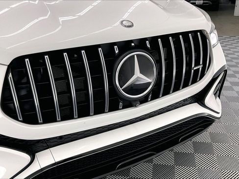 Certified 2024 Mercedes-Benz GLE 53 AMG 4MATIC Coupe image 31