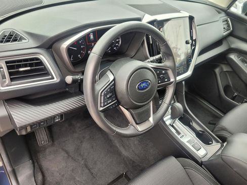 Used 2025 Subaru Ascent Premium image 27