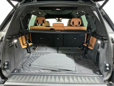 Certified 2025 BMW X7 xDrive40i w/ Premium Package AWD/4WD image 29