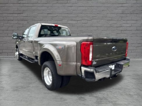 Used 2023 Ford F350 XL AWD/4WD image 5