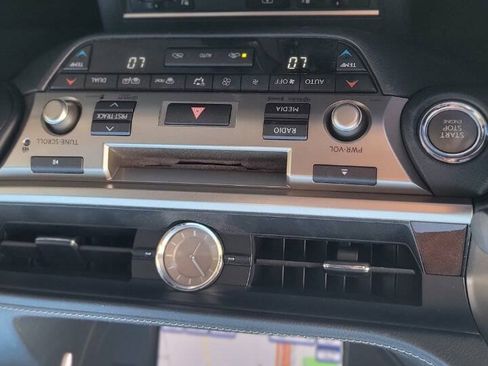 Used 2013 Lexus ES 350 w/ Luxury Pkg FWD image 28