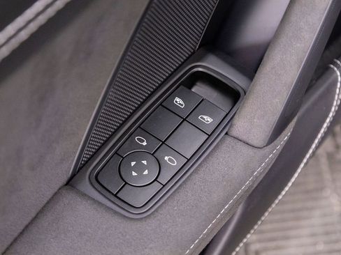 Certified 2024 Porsche 911 GT3 RWD image 31
