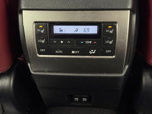 Used 2023 Lexus GX 460 Premium image 35
