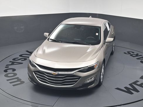 Used 2024 Chevrolet Malibu LT FWD image 30