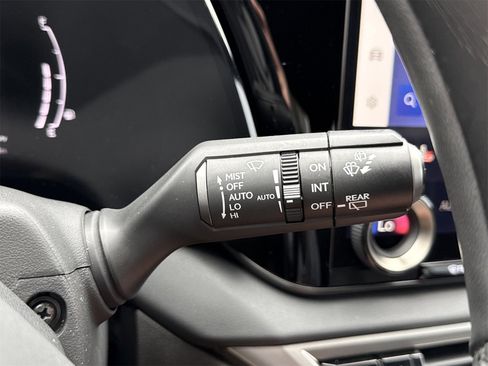 Used 2024 Lexus RX 350 Premium Plus w/ Convenience Package image 22