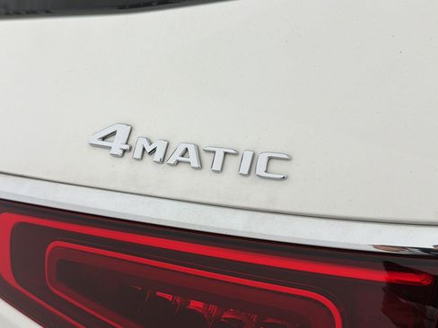Used 2022 Mercedes-Benz GLS 450 4MATIC image 36