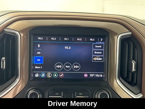 Used 2019 Chevrolet Silverado 1500 High Country w/ Safety Package II AWD/4WD image 16