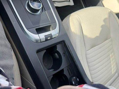 Used 2017 Land Rover Discovery Sport HSE Luxury image 40