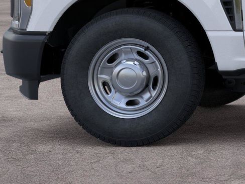 New 2026 Ford F250 XL RWD image 19