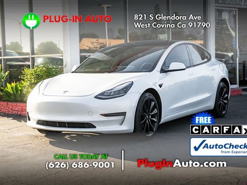 Used 2019 Tesla Model 3 Standard Range Plus image 1
