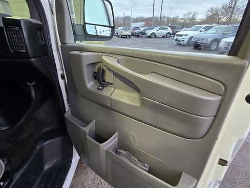 Used 2011 Chevrolet Express 3500 LT w/ LT Preferred Equipment Group image 29