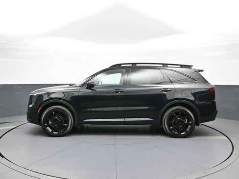 Certified 2025 Kia Sorento SX Prestige image 9
