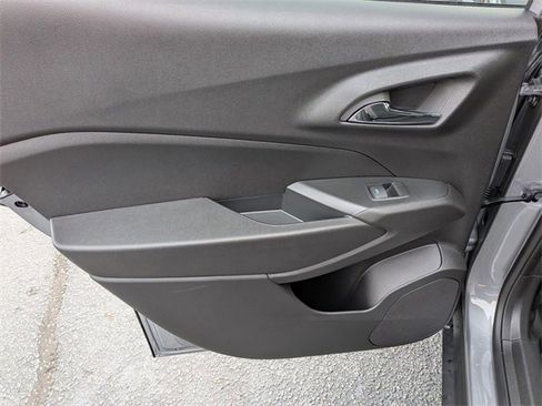 New 2026 Chevrolet Trax ACTIV image 25