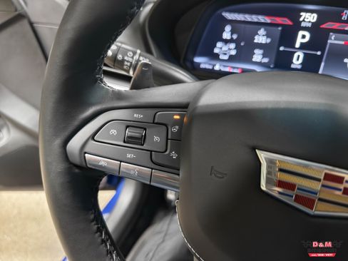 Used 2023 Cadillac CT4 V w/ Navigation Package image 17