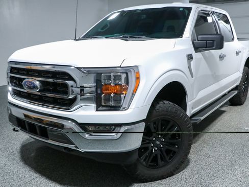 Used 2022 Ford F150 XLT w/ Equipment Group 302A High AWD/4WD image 32