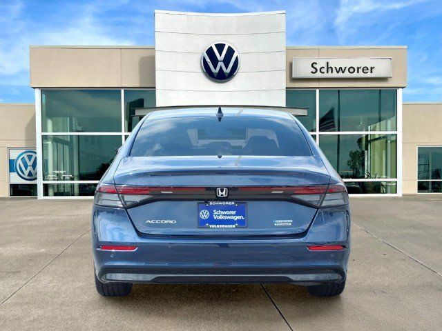 Used 2026 Honda Accord Touring image 7