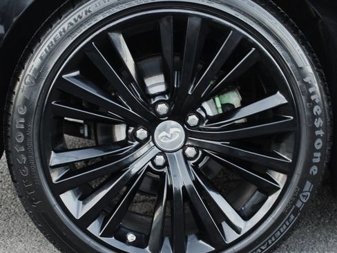 Used 2018 INFINITI Q60 3.0t Luxe image 11