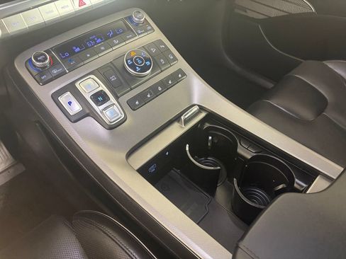 Used 2020 Hyundai Palisade Limited AWD/4WD image 9
