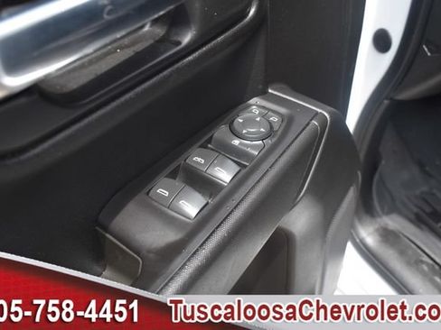 Used 2020 Chevrolet Silverado 1500 Custom w/ Custom Value Package RWD image 18