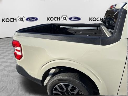 Used 2024 Ford Maverick Lariat image 12