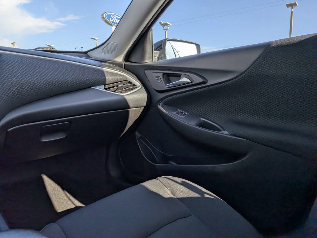 Used 2024 Chevrolet Malibu LT FWD image 15