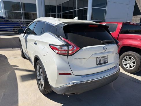 Used 2018 Nissan Murano Platinum w/ Cargo Package image 4
